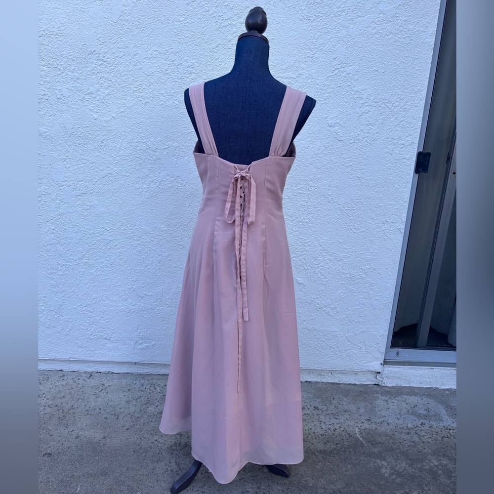 Elegant Mother of the bride 2-Piece dress in Dusty Rose - Picture 4 of 9